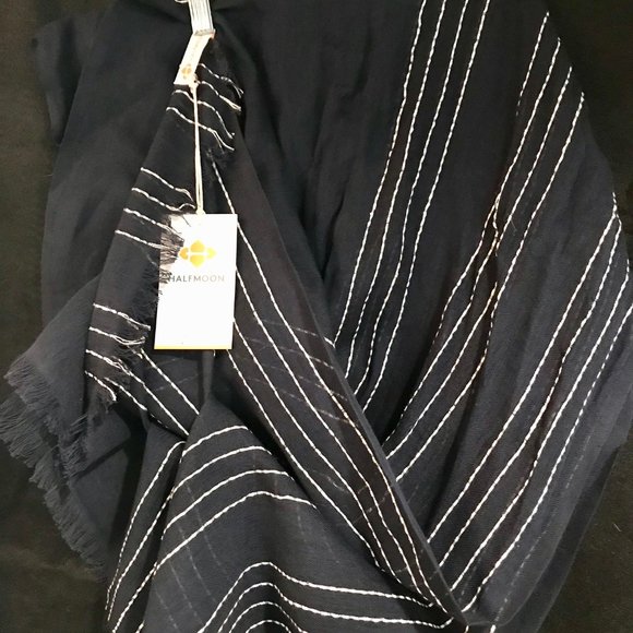 HALF MOON - LINEN LAYERING SCARF (INDIGO) - Picture 1 of 3